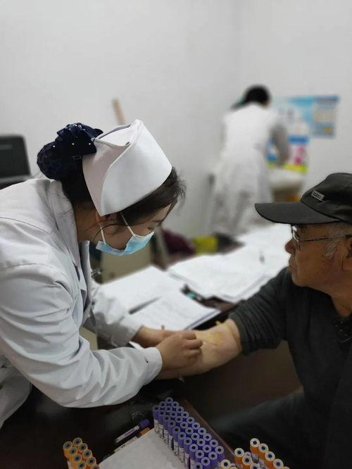 口罩护士爱好者老照片,重温护士爱好者老照片中的抗疫岁月