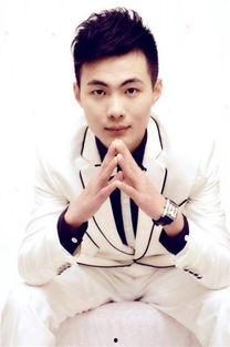 纪嘉个人资料,才华横溢的青年才俊，多领域成就斐然