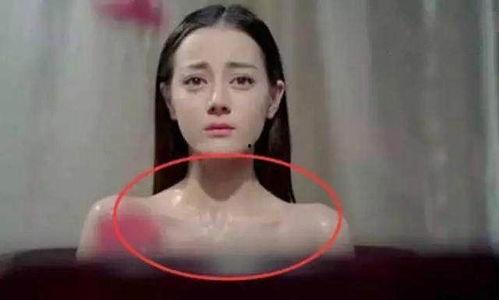 迪丽热巴洗澡照片,性感魅力尽展无遗