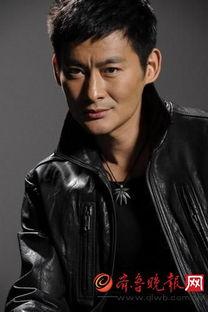 歌手景岗山个人资料,音乐路上的坚定行者，深情演绎的摇滚传奇